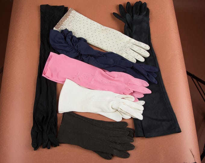 Lot #65 A Group of 7 Pairs Gloves 1920s to 1960s WOUNDED BIRDS SALE