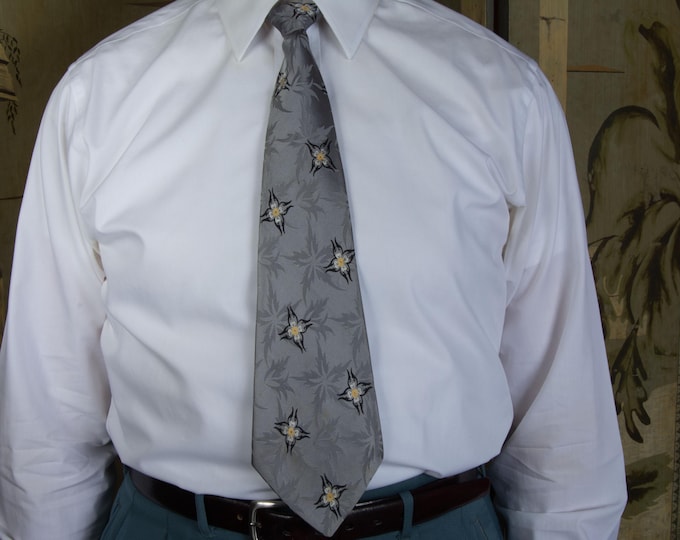 Vintage 1940s All Silk Lustrous Brocade Necktie in Silvery Grey with Black and White An Original by Damon