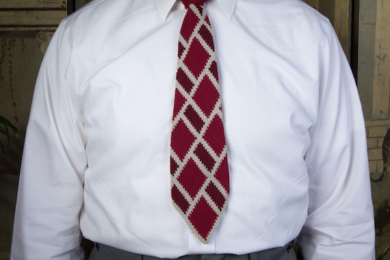 Vintage 1930s 40s Handmade Home Knit Tie in Grey, Brick Red, and Burgundy