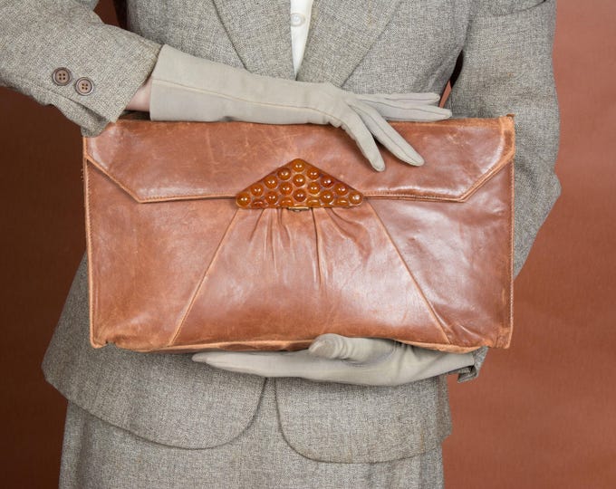 1930s Purse - Smart Late 30s/Early 40s Envelope Style Flat Clutch with Early Molded Plastic Clasp