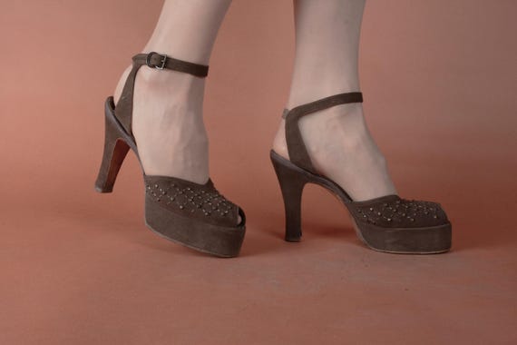 1940s Shoes - Size 6  - Fabulous Vintage 40s Platform Shoes in Mink Brown Suede with Peeptoes, Ankle Strap and Side Details