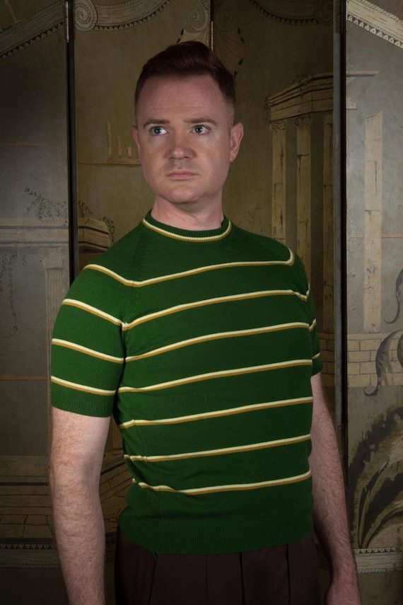 Vintage 1960s Towncraft Pullover Knit Short Sleeve Sweater in Forest Green with White and Beige Stripes