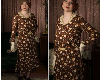 1920s Dress - Gorgeous Late 1920s 30s Cusp Brown Deco Floral Day Dress with Long Sleeves and Lace Collar