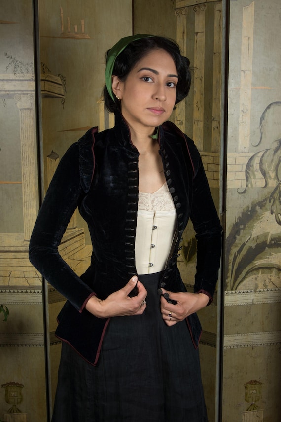 Victorian Jacket - Exceptionally Small Antique Victorian 1880s Tailored Velveteen Jacket