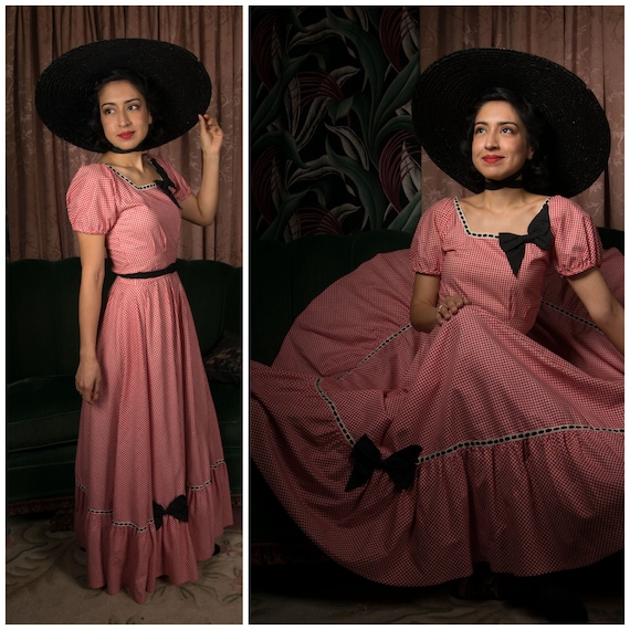 1940s Dress - Gorgeous early 40s Vintage Cotton Summer Gown in Red and White Gingham with Crisp Black Bows