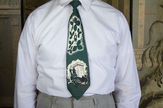 Vintage 1940s Novelty Necktie St. Patricks Day Ireland Blarney Castle Blarney Stone by Cutter Cravats