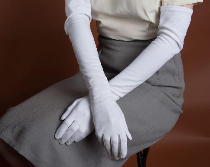 1950s Gloves - Size 6 - 6 1/2 - Elegant Bridal White Fownes Nylo Vintage 50s 60s Long Nylon Opera Length Gloves with Pearly Buttons