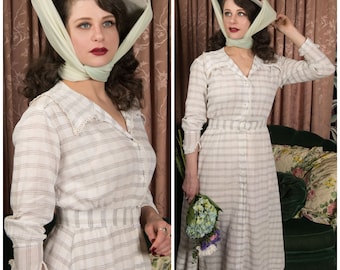 Edwardian Dress - Authentic 1910s Nubby Cotton Day Dress with Wide Sailor Collar in Subtle Striped Plaid