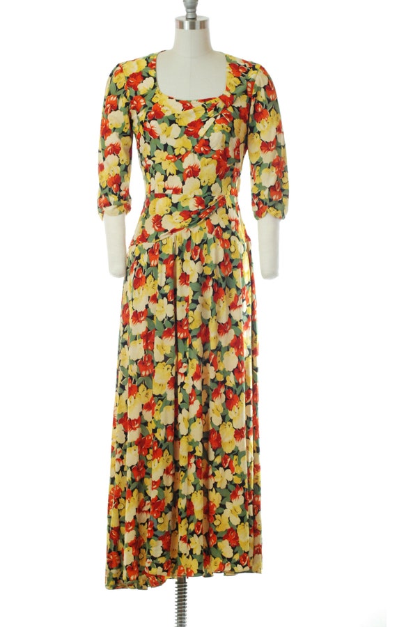 Vintage 1940s Dress - 40s Rayon Jersey Floral Prin