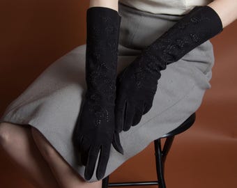 1940s Gloves - Size 6 6.5 - Elegant Vintage 40s Perforated and Embroidered Black Suede Gloves 14"