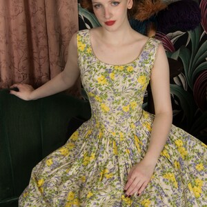 1950s Dress Painterly Vintage 50s Cotton Floral Sundress with Dropped Basque Waist in White, Periwinkle, Olive and Sunny Yellow image 10