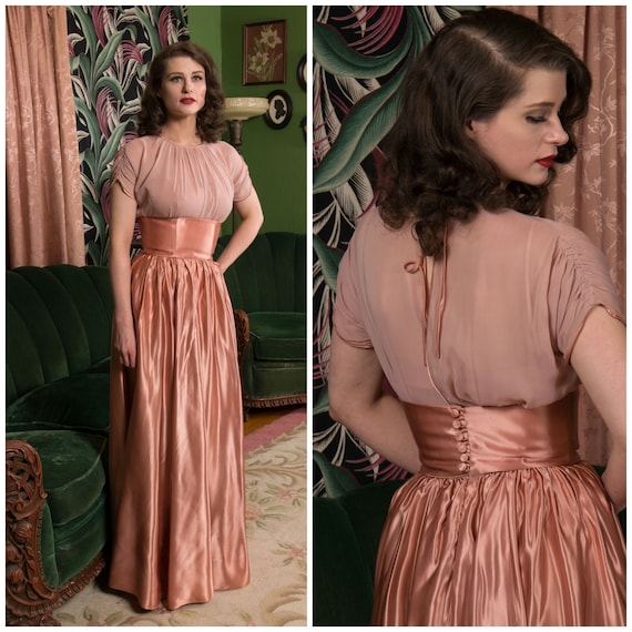 1940s Dress Set - Exceptional Two Piece Chiffon and Satin Evening Ensemble High Waist Skirt & Draped Blouse in Mauve Pink
