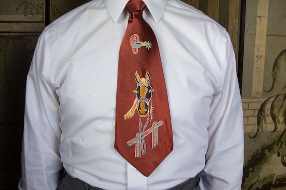 Vintage Late 1930s/1940s Hand Painted Satin Horse Horsey Western Tie with Spurs