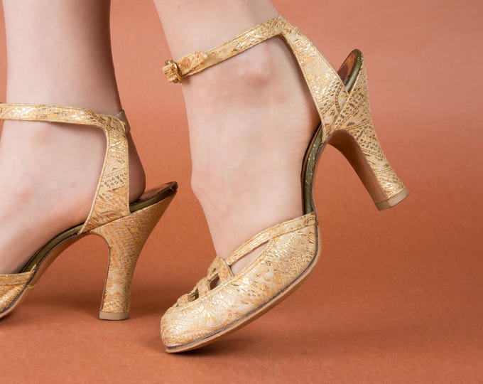1930s Shoes - Size 8 C - Fabulous Vintage 30s Art Deco Metallic Brocade Ankle Strap Heels