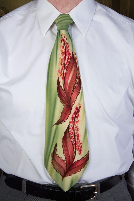 Vintage 1940s BRITICO Striking Airbrushed Handpainted SILK Wide Tie with Autumn Foliage Motif on Green