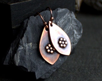 Flower Petal Earrings - Copper Petals, Flower Dangle Earrings, Drop Earrings, Dark Oxidized Patina, Boho Jewellery