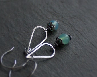 Lichtblauwe Chalcedony Oorbellen - Sterling Silver, Rain Drop, Teardrop Bungel, Geoxideerd Patina, Gemstone Sieraden