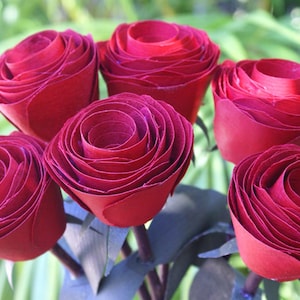 Roses, Handmade roses, 5th Wedding Anniversary gift, 6 Wood roses, wooden flowers, home decor, gift for her, galentine, Red