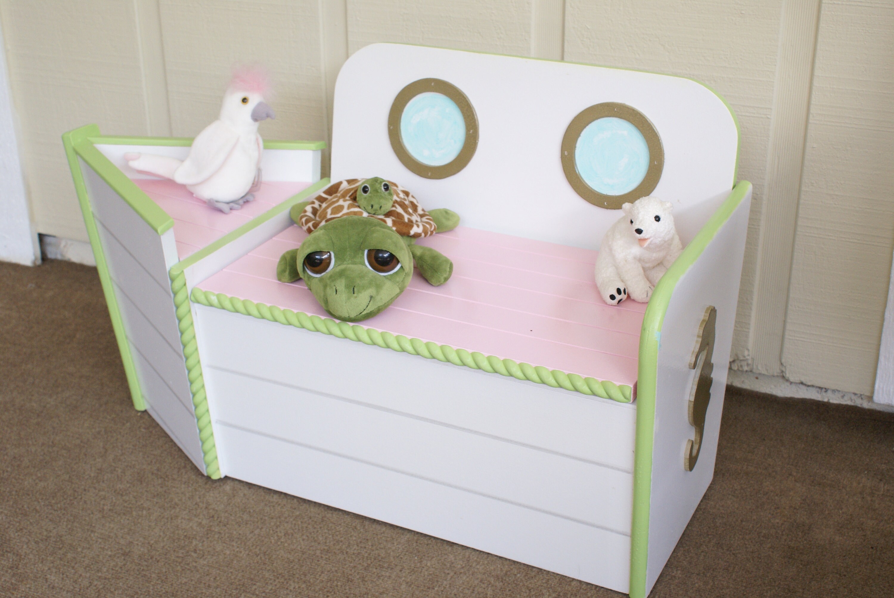 Boat toy box outlet