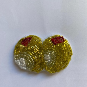 Handmade beaded olives appliqué decorative patch/brooch