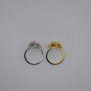 Alianza de rana, anillo rana con esmalte, anillo rana Art Nouveau, anillo de plata y esmalte, anillo hecho a mano,  anillo rana baño de oro