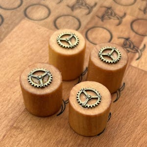 4 handmade wooden game pieces with metal decorations - Vintage Steampunk Design - Nine Men&#39;s Morris - Checkers - Ludo - Pachisi