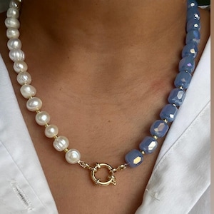 Light blue crystal and pearl beaded necklace with spring clasp