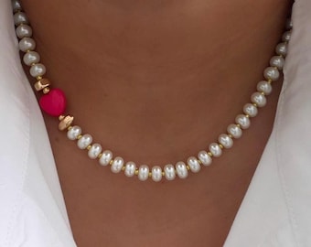 Glass Pearl Beaded Necklace – Gold Accents, Heart Bead