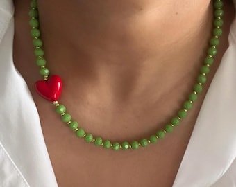 古代エジプトのファイアンスビーズ 100 個、約 2500 年前のミイラの