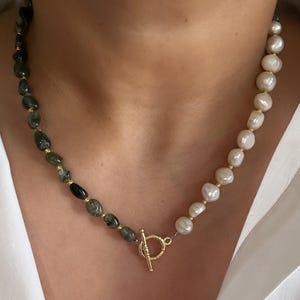 Moss Stone & Freshwater Pearl Necklace: 18k Gold Toggle Clasp