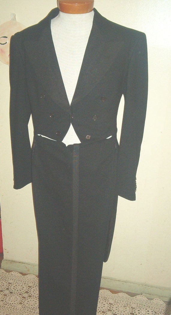 C1940s Vintage Men s Black Wool Formal Cut Away TUXEDO SUIT of