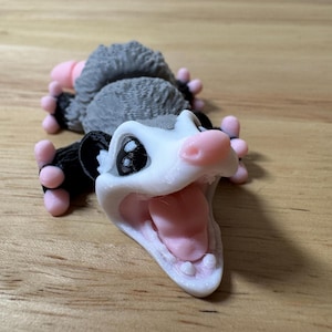 3D Printed Baby Opossum Fidget Toy