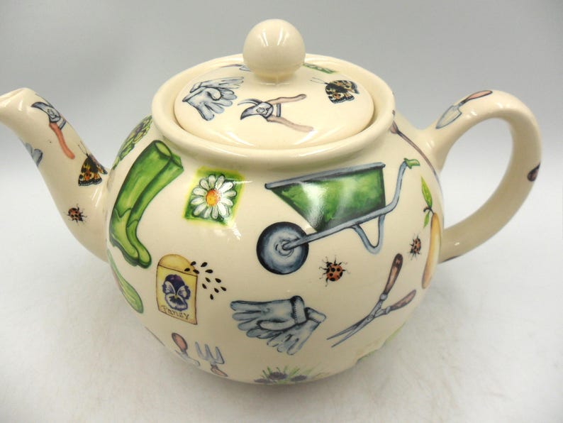 Heron Cross Pottery Teapot - Thumbnail 3