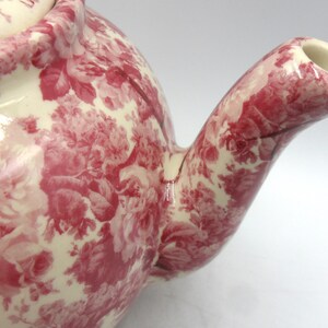 2 Cup Teapot in Pink Laura chintz Design by Heron Cross Pottery Bild 4
