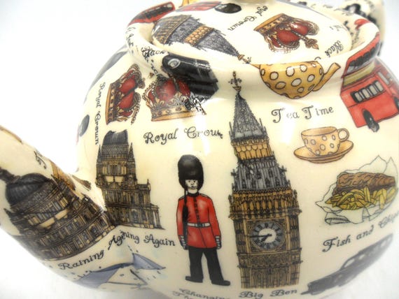 2 Cup Teapot in London Scenes Design by Heron Cross Pottery - Etsy
