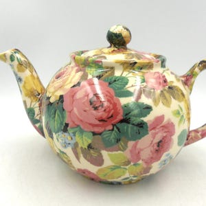 Théière 2 tasses dans un joli design Rose Chintz par Heron Cross Pottery