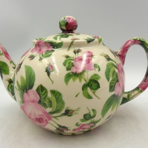 Handmade 2 Cup Teapot in June Rose design by Heron Cross Pottery
