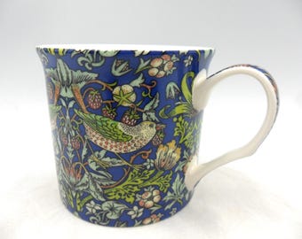 Set of 4 William Morris Blue Strawberry Thief Design Palace Mugs