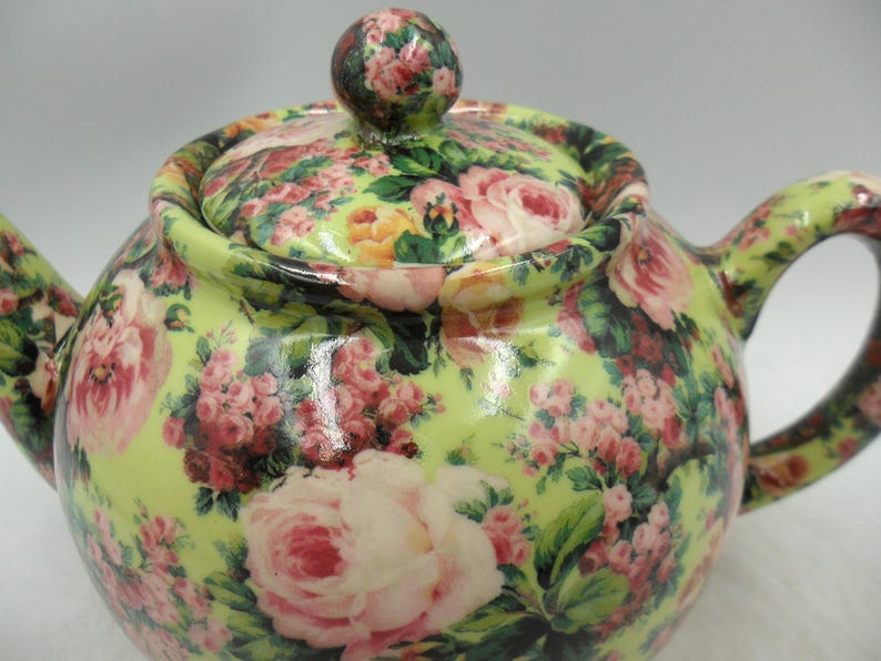 Heron Cross Pottery Teapot - Thumbnail 3