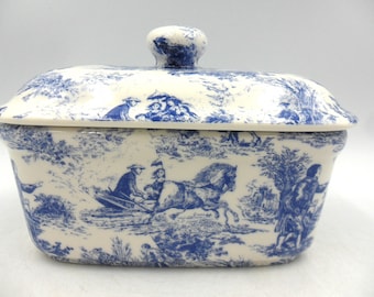 Butterdish in Blue toile design by Heron Cross Pottery.
