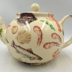 6 Cup Teapot in Seashore Design by Heron Cross Pottery.