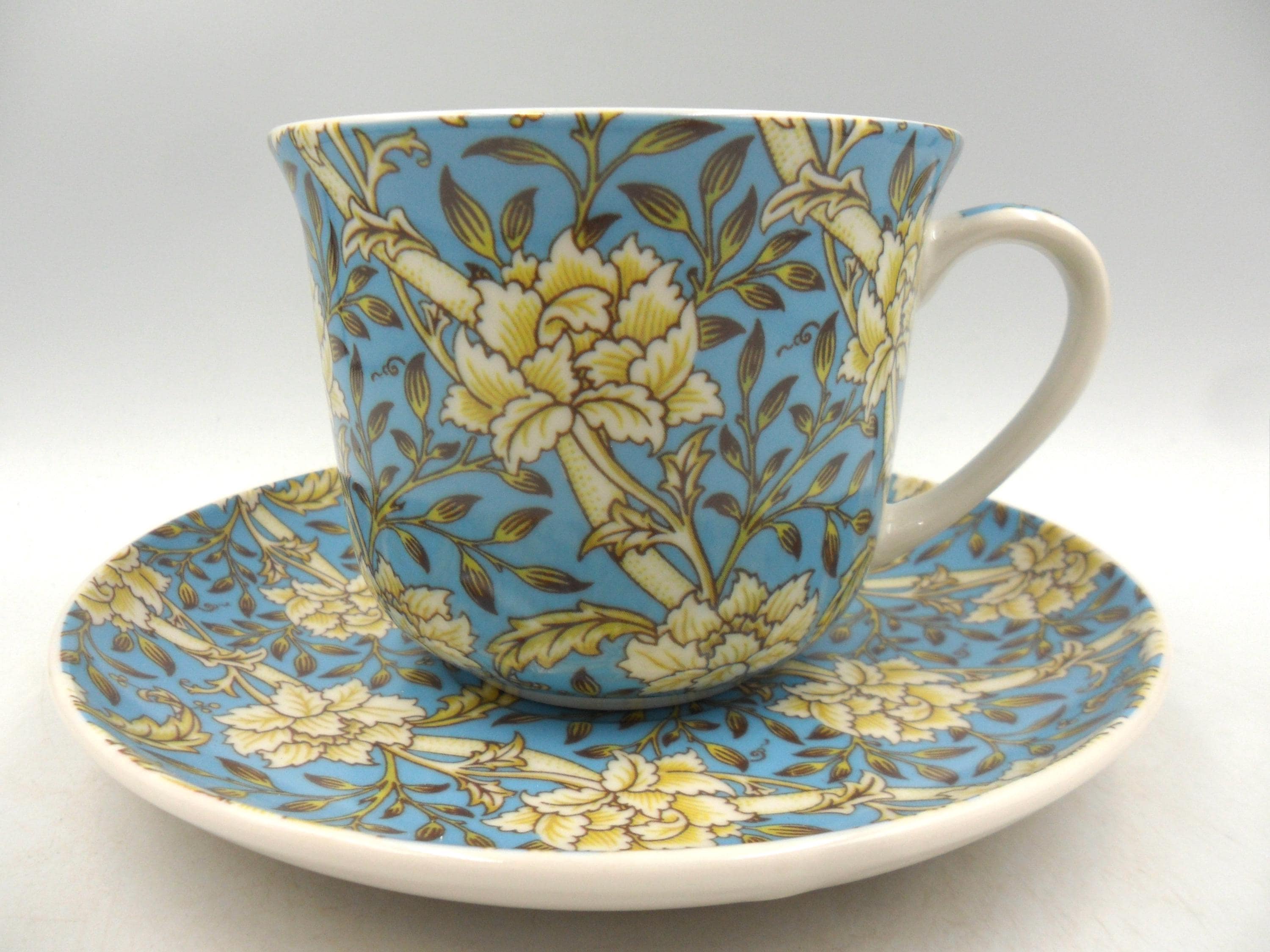 William Morris Inspired Blue Chrysanthemum Design Jumbo Cup and