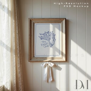 Cottagecore Schleifenrahmen Mockup: 20x30cm Romantisches Kinderzimmer | PSD & JPG