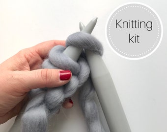 Knit your first scarf kit - chunky knit scarf kit - knit cowl kit - chunky wool scarf - knitting kit - beginner knitting