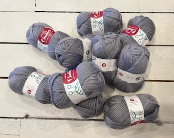 Chunky merino wool yarn - 100 g 65 meter ball - several colors available