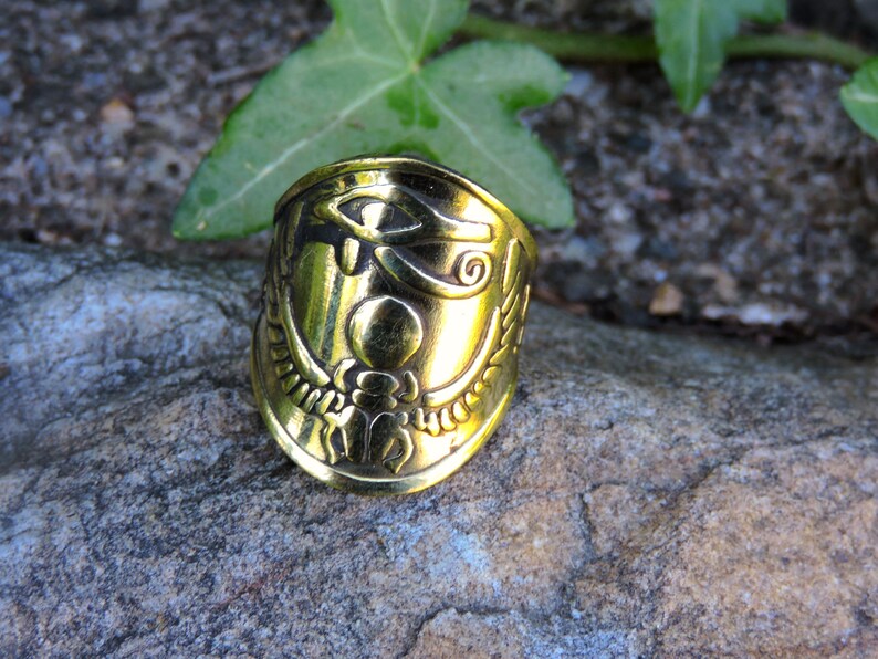 Gladiador escudo renacimiento alado ojo de escarabajo de Horus | Etsy