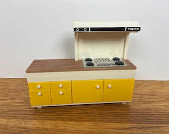 Casa pequeña TOMY de los años 70 - Unidad de cocina/encimera (escala 1:16)