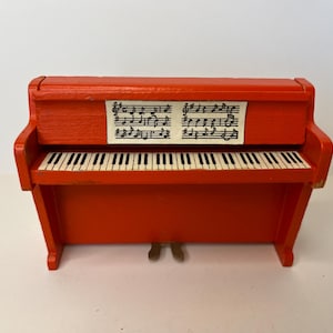 Vintage 1970s Lundby Upright Piano - Red/Orange (1:16 Scale)