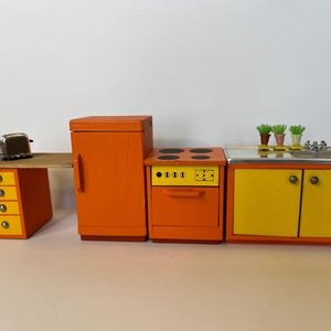 Vintage Lundby/Brio Orange Kitchen Set (1:16 Scale)