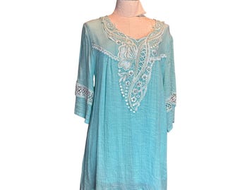 Pretty Angel Boho Lace Crochet Tunic Top Turquoise Pearl Embellished S VTG